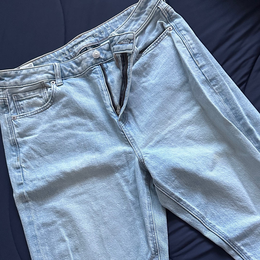 American Eagle Light Blue Denim Jeans